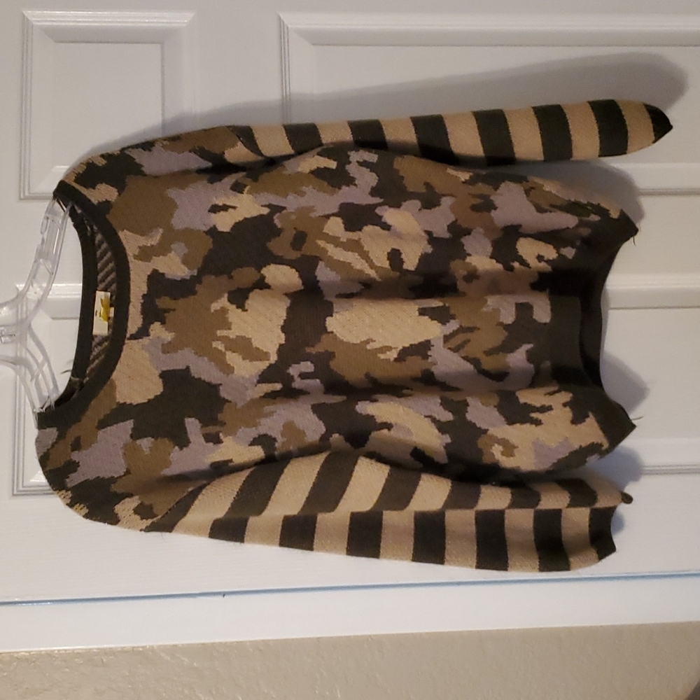 Womens camo sweater